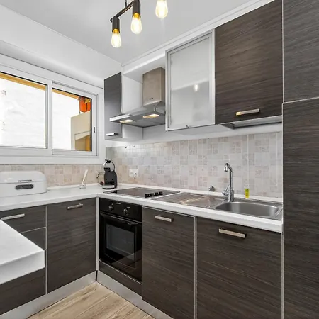Joli Nid Apartment Menton